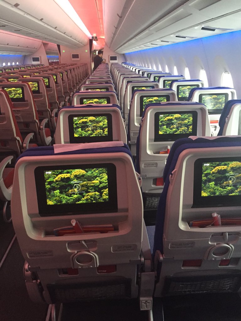 Joya, nunca taxi #A350LATAM