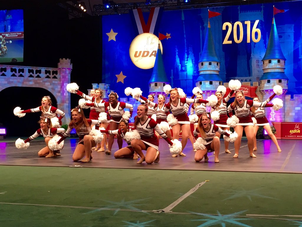 UDAnews's tweet photo. Moving along to Large Varsity Pom Prelims! These teams are bringin' it with visuals and energy! #UDAnationals https://t.co/NPSQDZVO05