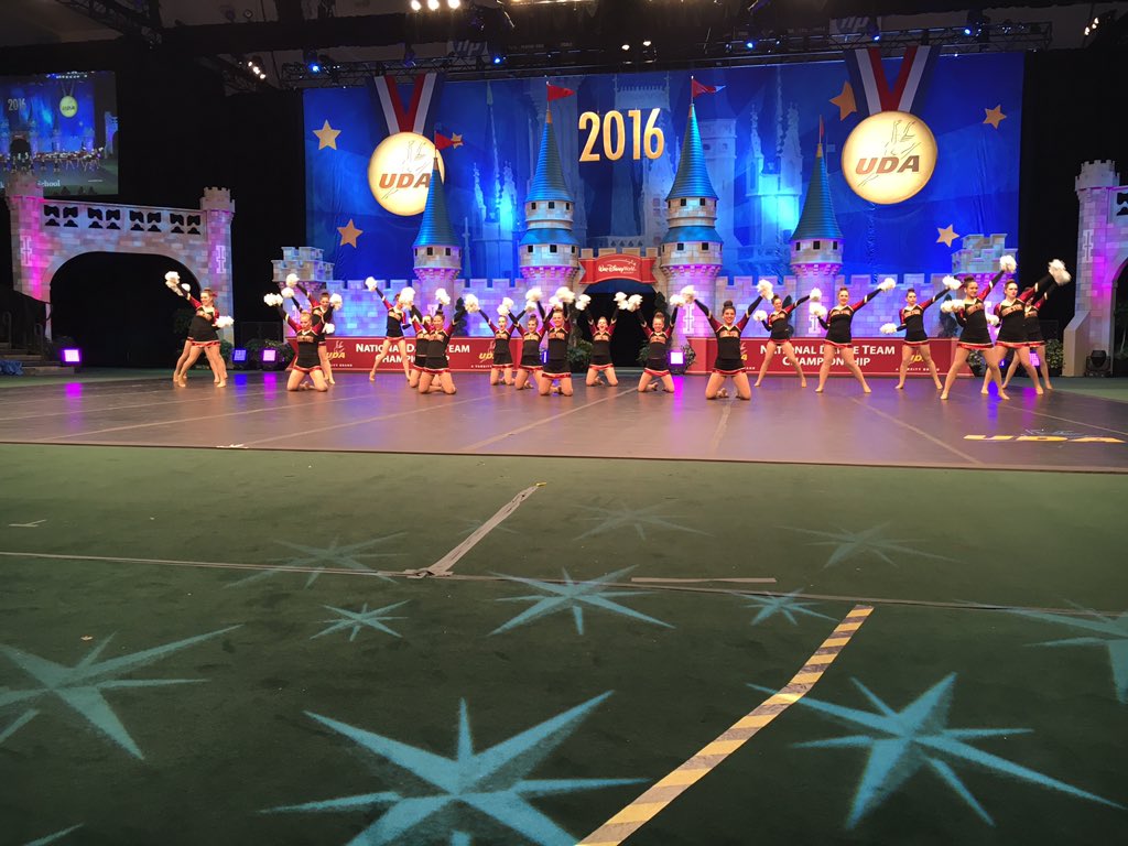 UDAnews's tweet photo. Moving along to Large Varsity Pom Prelims! These teams are bringin' it with visuals and energy! #UDAnationals https://t.co/NPSQDZVO05