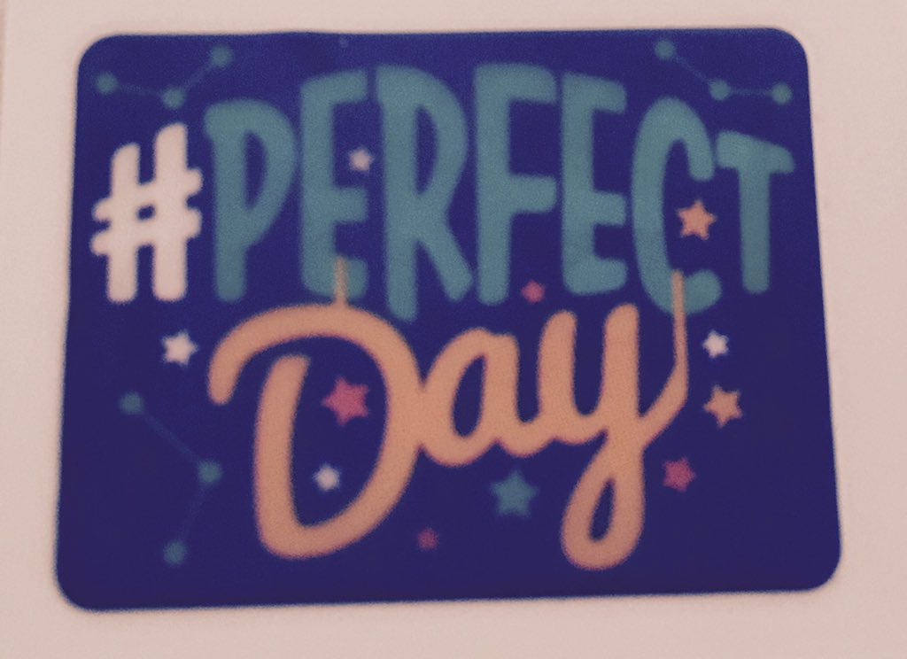 Sábado de vacaciones... Xuxes, serie y <a href="/Kurrolando/">Kurro Cantos</a> !!! ❤️