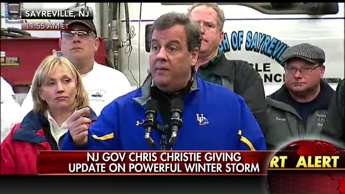FoxNews's tweet photo. .@ChrisChristie: "The high tide tonight will be less significant than the one this morning." https://t.co/m2JiZGNeI4