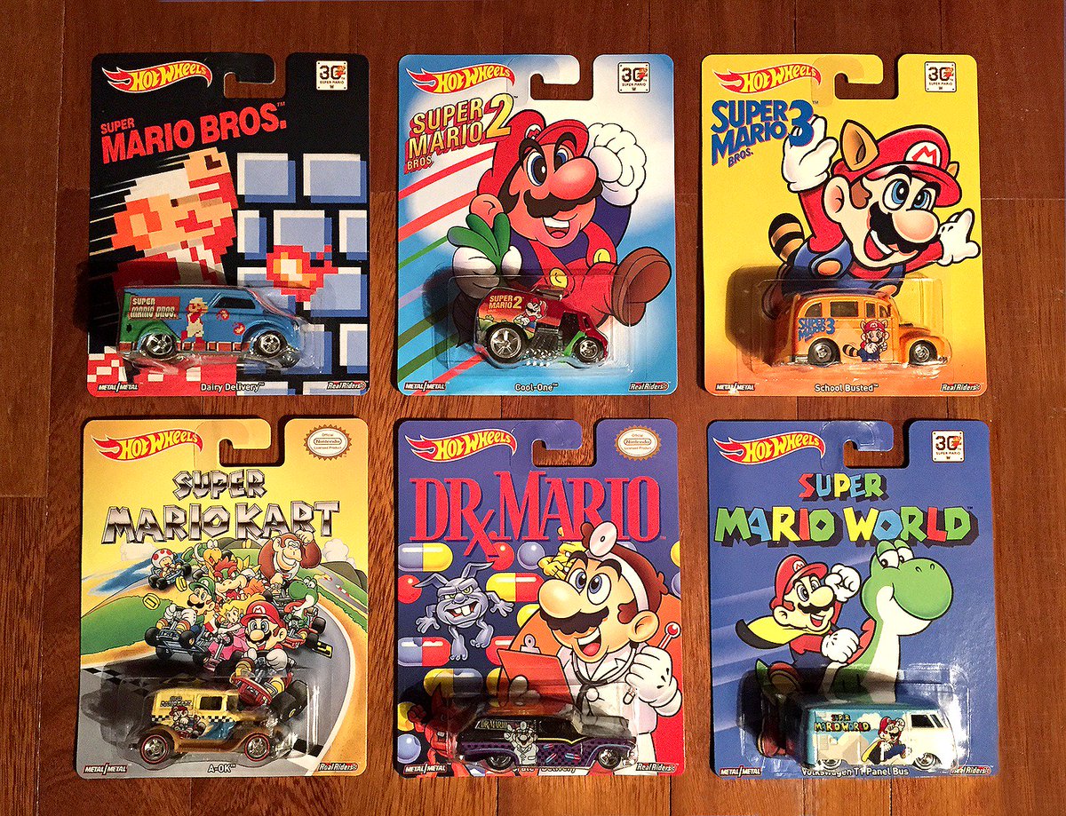 Gustarfox's tweet photo. Mis amiibo ya tienen coche. Llevar la tienda de la Revista Nintendo es demasiado tentador. #HotWheels #MarioCars https://t.co/15PTfYubMP