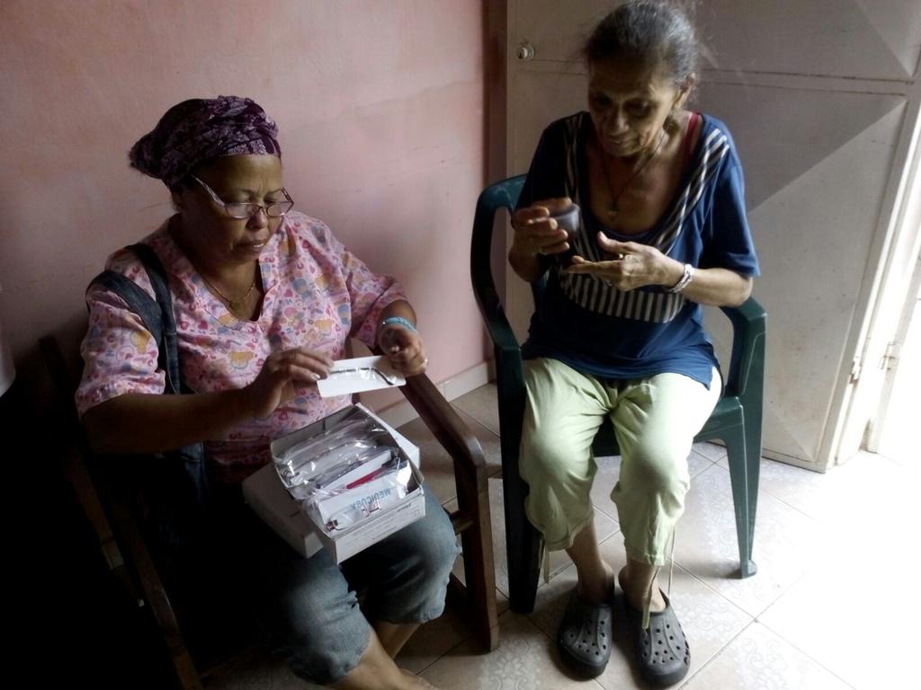 AlcaldiaFalcon's tweet photo. Trabajo Integral Comunitario en Pueblo Nuevo @BarrioAFalcon, Deporte, Estudiantes Medicina y equipo Gestión Social. https://t.co/ht9UcdkKI3