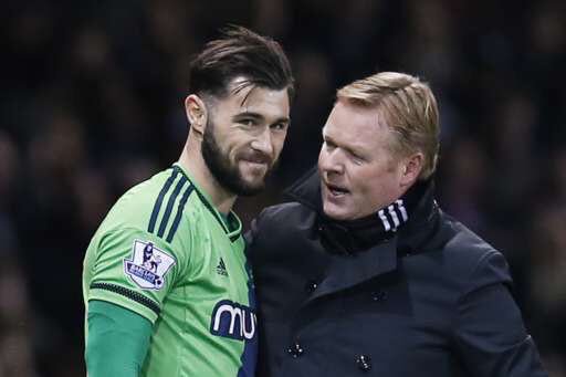 Pitchy74's tweet photo. Super Charlie Austin!! £4m snip, bossed the 2nd half at Old Trafford, quality victory #OWTS
#Austin9 https://t.co/HaGmHDuWrW