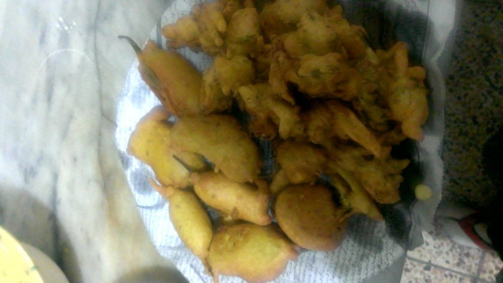 manglasharma3's tweet photo. Mirchi pakory https://t.co/3F9kx1JAEo