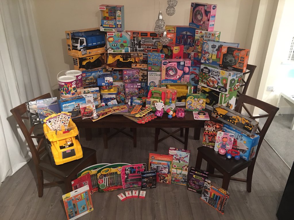 DanielPMurdock's tweet photo. Thank you to all who have donated. @IRVconstruction are looking forward to delivering these Monday @Leic_hospital https://t.co/kTs6x86DrW
