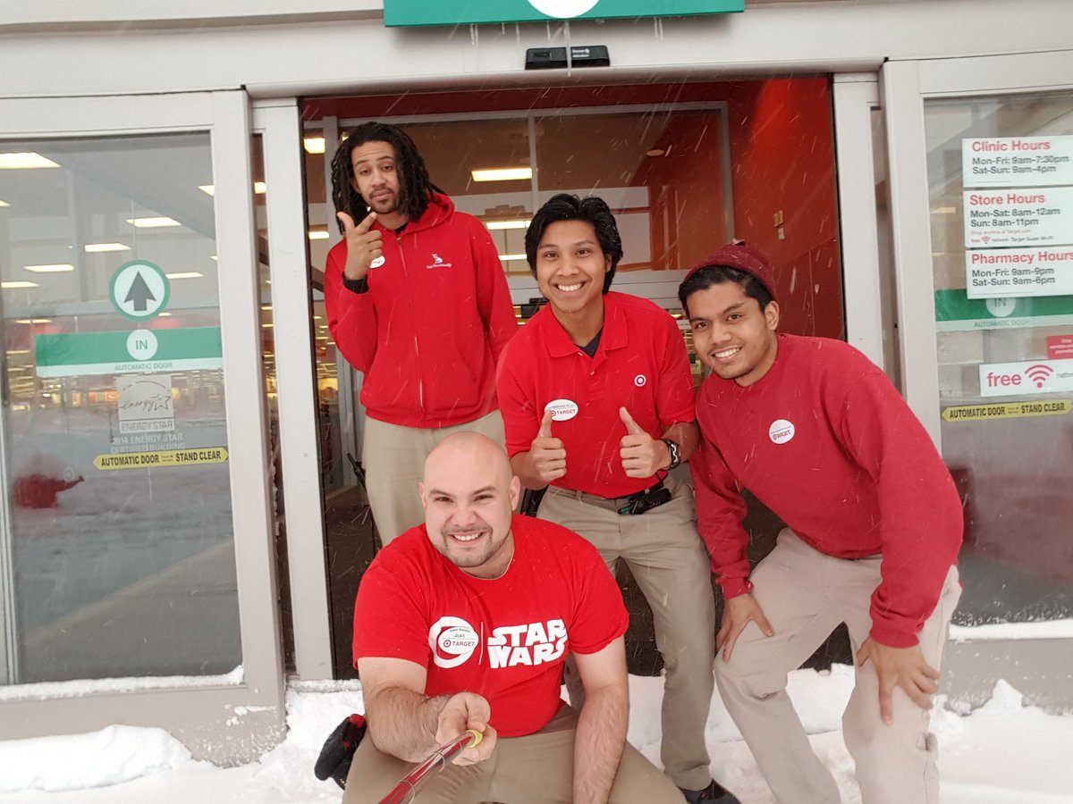 #winterstormwarriors <a href="/JonHall001/">Jon hall</a> <a href="/TGT_LaurenA/">Lauren Anderson</a> <a href="/ishmail200/">Ishmail Nabay</a> <a href="/keithlyons01/">Keith Lyons</a>