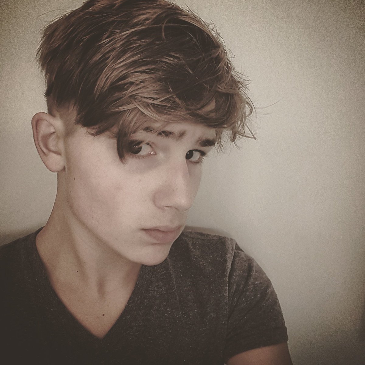 MaxWolfe53's tweet photo. ... ๐#modlestatus #notactualy https://t.co/ffqheLQt7U