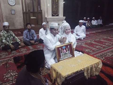 Alhamdulillah sudah sah dan halal.
sakinah mawadah warahmah ya mbak <a href="/Sayuko2/">Annisa Nisfihani</a> .
cr: lyamulyasagi