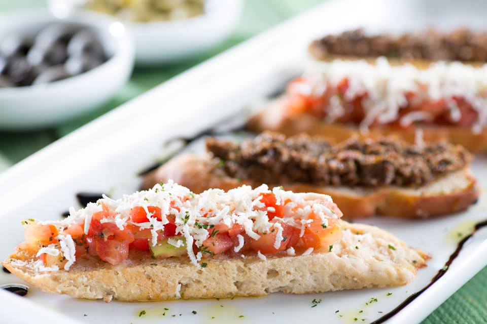 BasilWithaTwist's tweet photo. Recommendation:
Vegetarian Bruschetta Platter

https://t.co/sSMSLimZnf

#Chennai #enjoychennai #BasilWithaTwist https://t.co/RraPvmsNFC