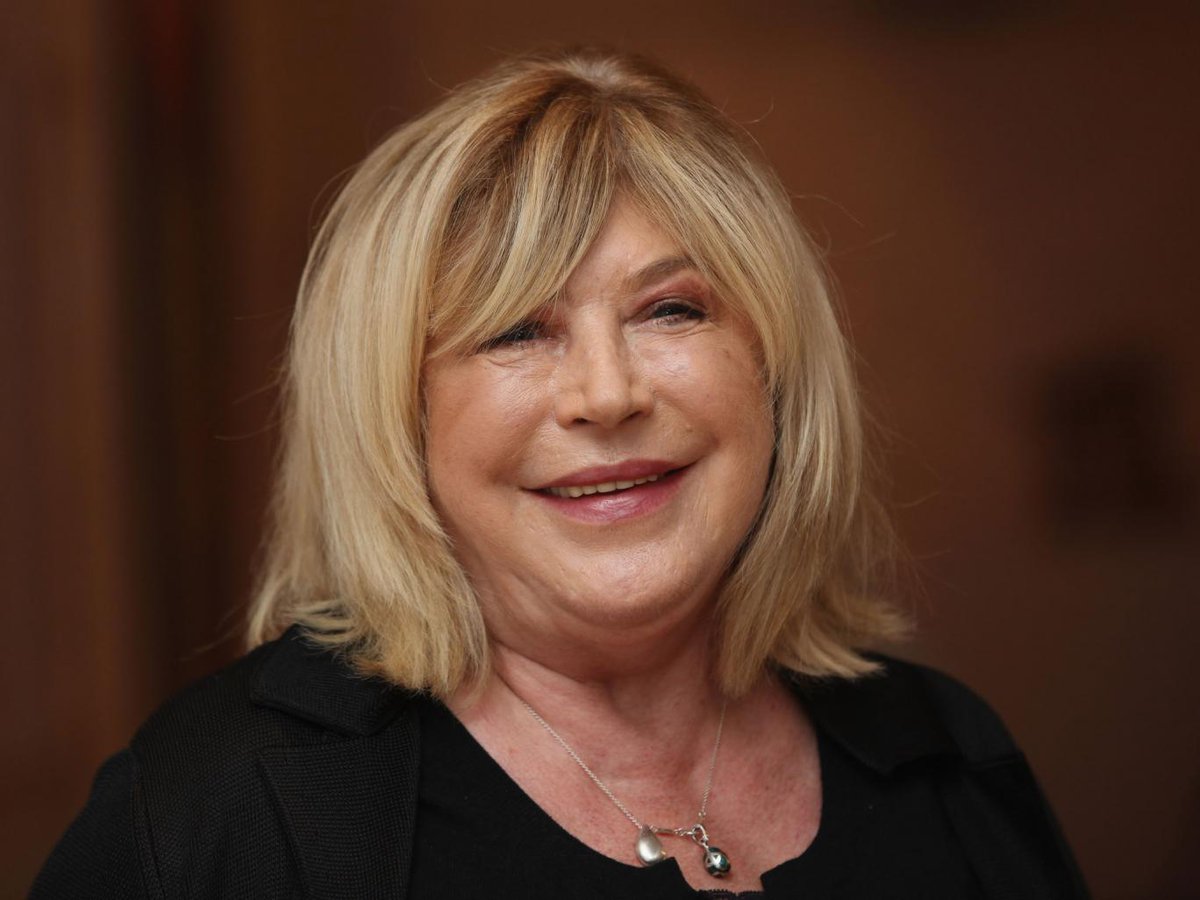 IndyMagazine's tweet image. Adele? No thanks. Bowie? He opened for me. Marianne Faithfull on fine form w/ @oscarquine

independent.co.uk/news/people/pr…