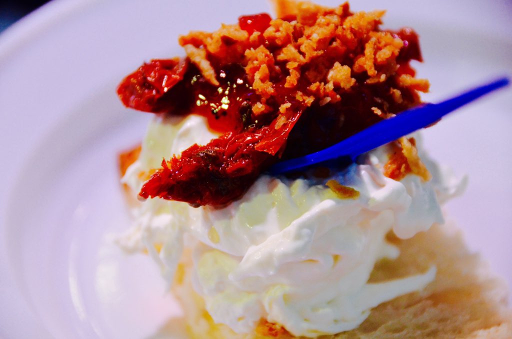 Amazing yummies at the #MercadoDeSanMiguel in #Madrid! #travel #food