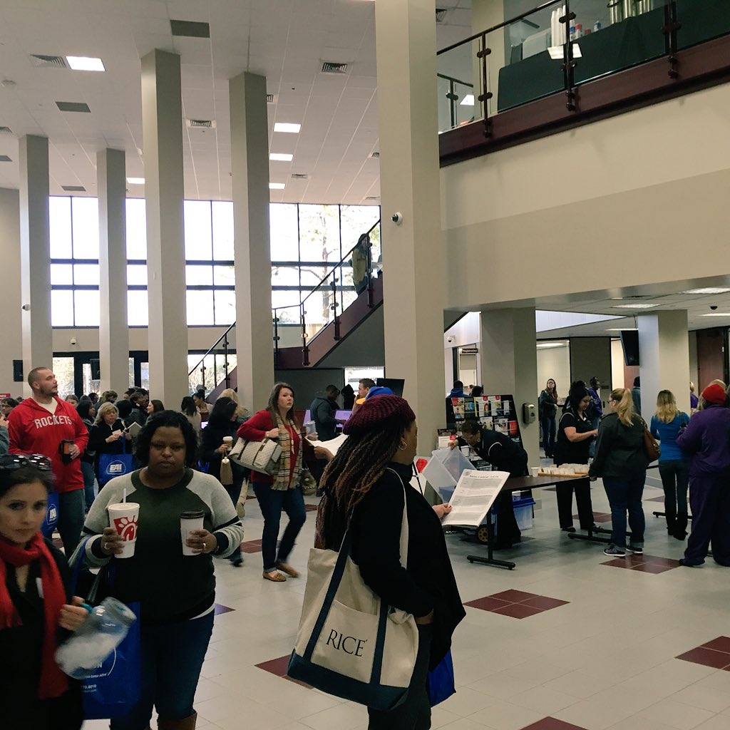 R4Math's tweet image. The #R4MathConf is filling up fast - we are expecting 500+ fellow #Math educators to join us this year!