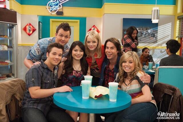 Icarly Trivia トリビア A Twitteren 今日のicarlyｱｲｶｰﾘｰ Ifindspencerfriend はスペンサーの誕生日の話である これで メインキャラでは唯一フレディだけが 物語の中で誕生日を迎えていない また 本編でギビーが歌うのはこれで最後である T Co Zmu9a1nyyt