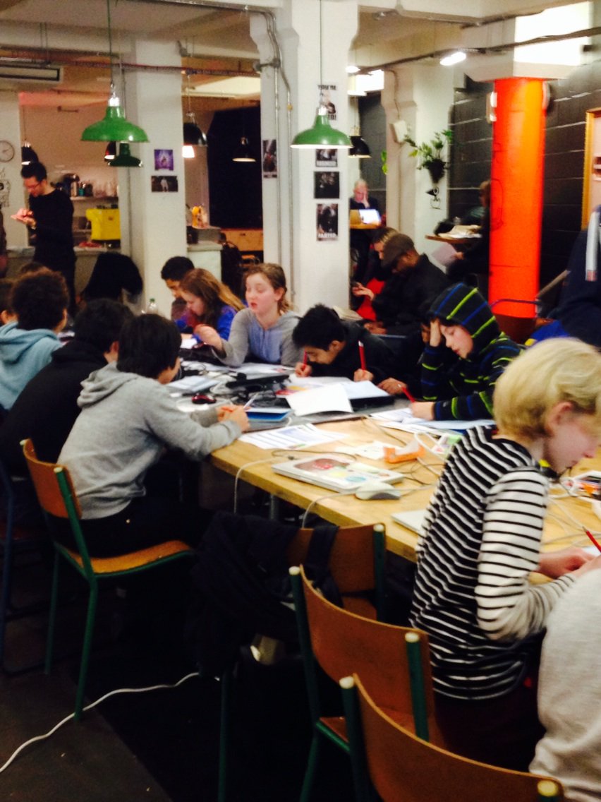 SCoderdojo's tweet photo. @CoderDojo @CoderDojoLondon Ninjas designing their games @ustwo https://t.co/KgRAVCdbzr