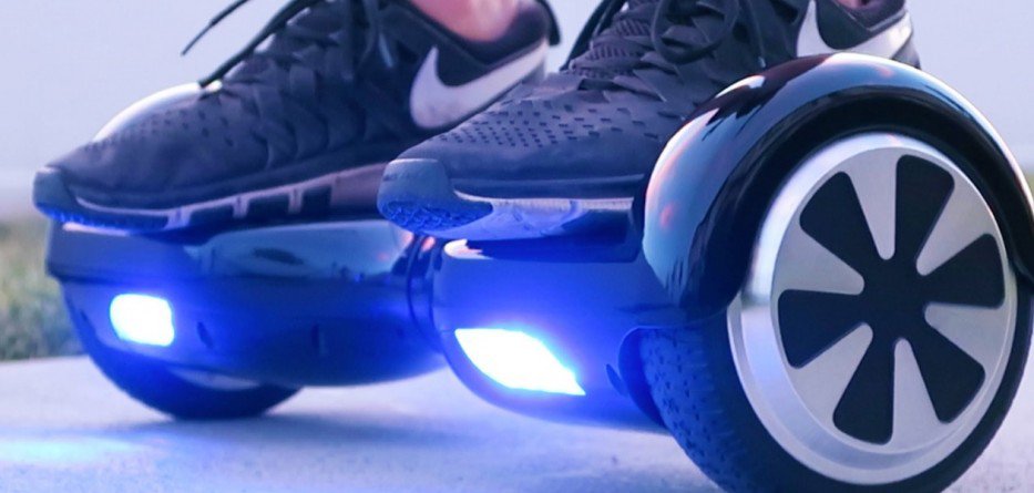 TicDigitalCo's tweet photo. Amazon reembolsará a los compradores de hoverboards https://t.co/dunQiMhNgw vía @Hoyentec #NotiTIC #TicDigital https://t.co/kOtyGGK8Ob