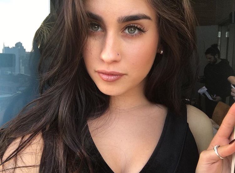 Beh0ldShady's tweet photo. Hiya. I'm steffy, I've decided to come back for good to the fl/rp world. Mind giving this a rt? https://t.co/pgxtsAd0wh