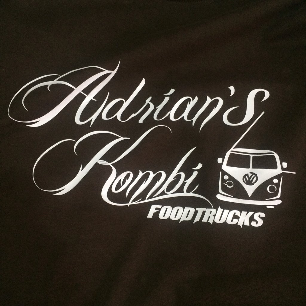 adrians_kombi's tweet photo. Tenemos nuestras poleras gracias @ChureStyle https://t.co/x8e7EYyseO