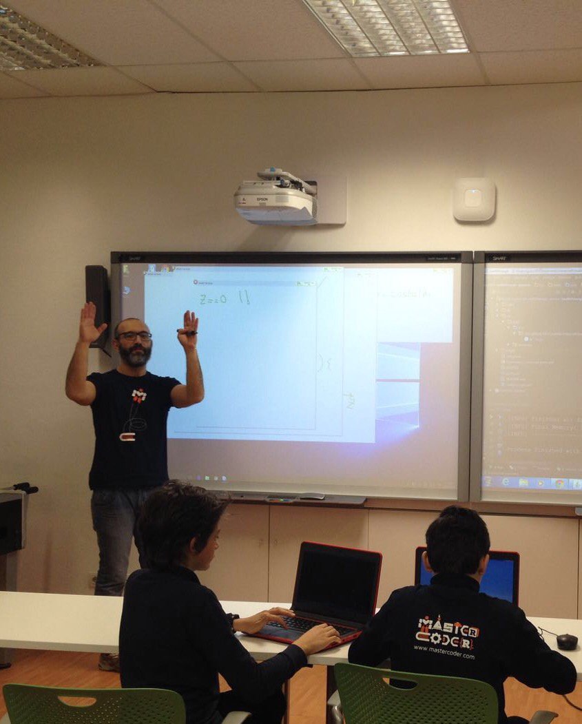 mastercoder_it's tweet image. Oggi utilizziamo l’algebra di Boole per costruire una scatola vuota con #Minecraft #MasterCoder