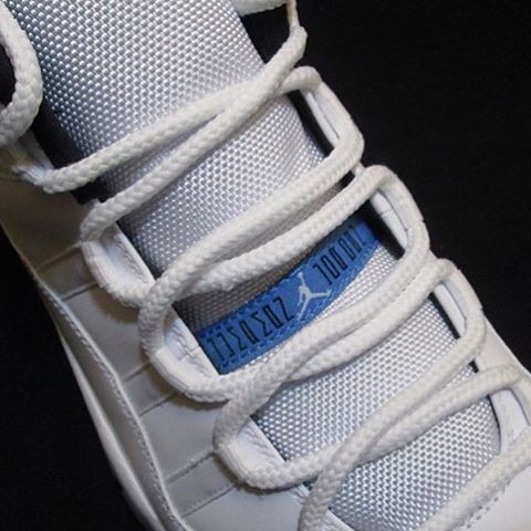 23penny1's tweet photo. #vaultRelease: size 7.5-11.5 Air Jordan XI "Legend Blue" available via https://t.co/5JO9a4oNlJ for $299.99 shipped. https://t.co/Z3VWNwipYe