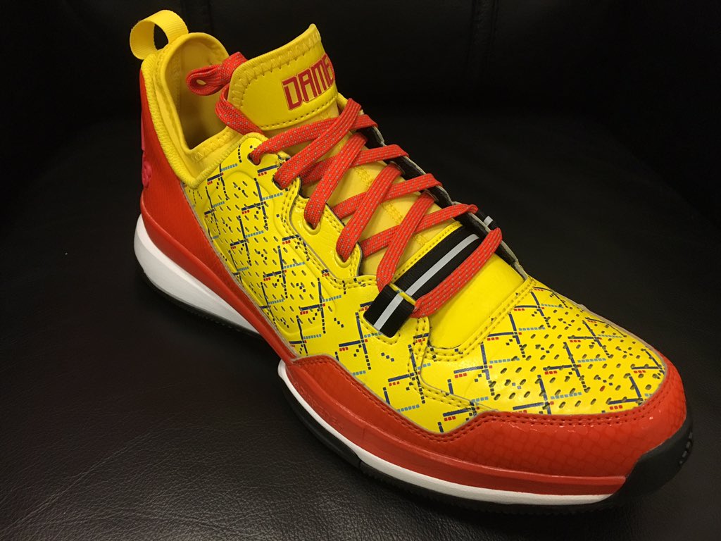 Dame_Lillard tweet picture