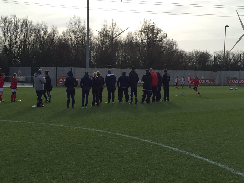 nicanderson27's tweet photo. 2/2 big thanks to Gwent Girls Performance Centre players &amp; staff for attending,also to @SaraHilton for delivering https://t.co/ES2MFc4vp7
