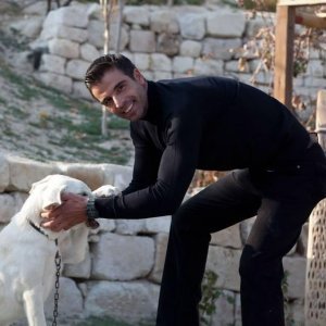 solssy21's tweet photo. #cautivadetuamorx100pre#morideamor#amoraprimeravista#teamo#bombonasesino#boran#mehmetakifalakurt#sila https://t.co/zOMdQtaRMk