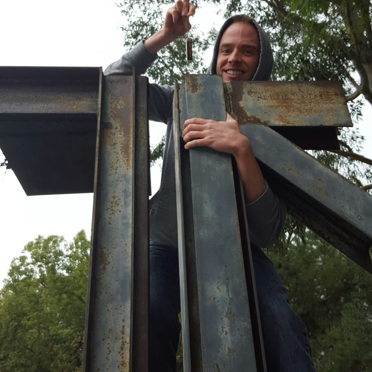 Agents_of_PLACE's tweet image. First Geocache of the day! #cppcohort2