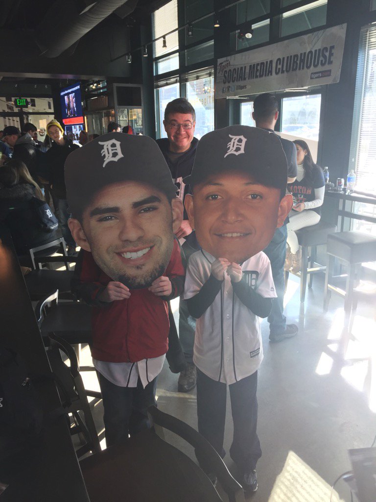 DrewVerHagen's tweet photo. Thanks @tigers fans for everything this weekend! Can't wait to get the season started! #tigerfest https://t.co/pNVPgARZSO