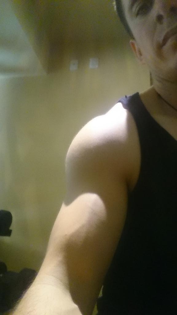 Gym time!  Que milagro ja saludos primoxas