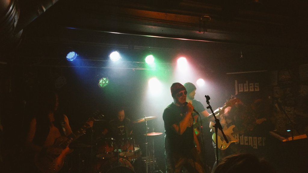 Loijas95's tweet photo. Hell yeah!!! Litening some real #Music in #Pori #JudasAvenger #Metal https://t.co/JRHzvI91av