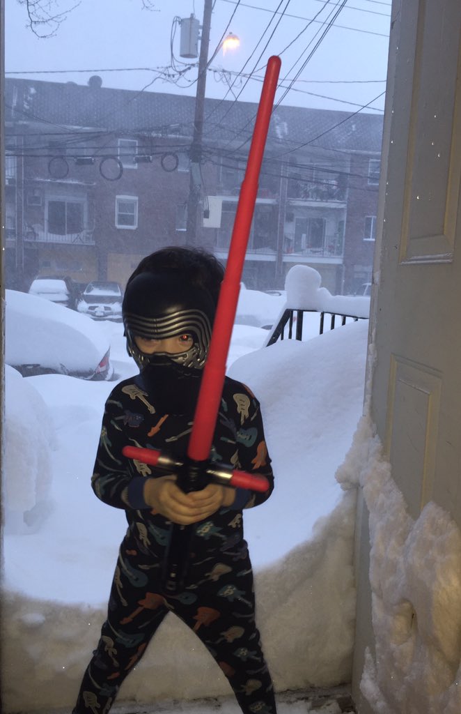 dadworldorder's tweet photo. My son decided we now live on StarKiller base. #DadLife #StarWars #TheForceAwakens #KyloRen #DadWorldOrder #Hasbro https://t.co/BvRzgXLGln