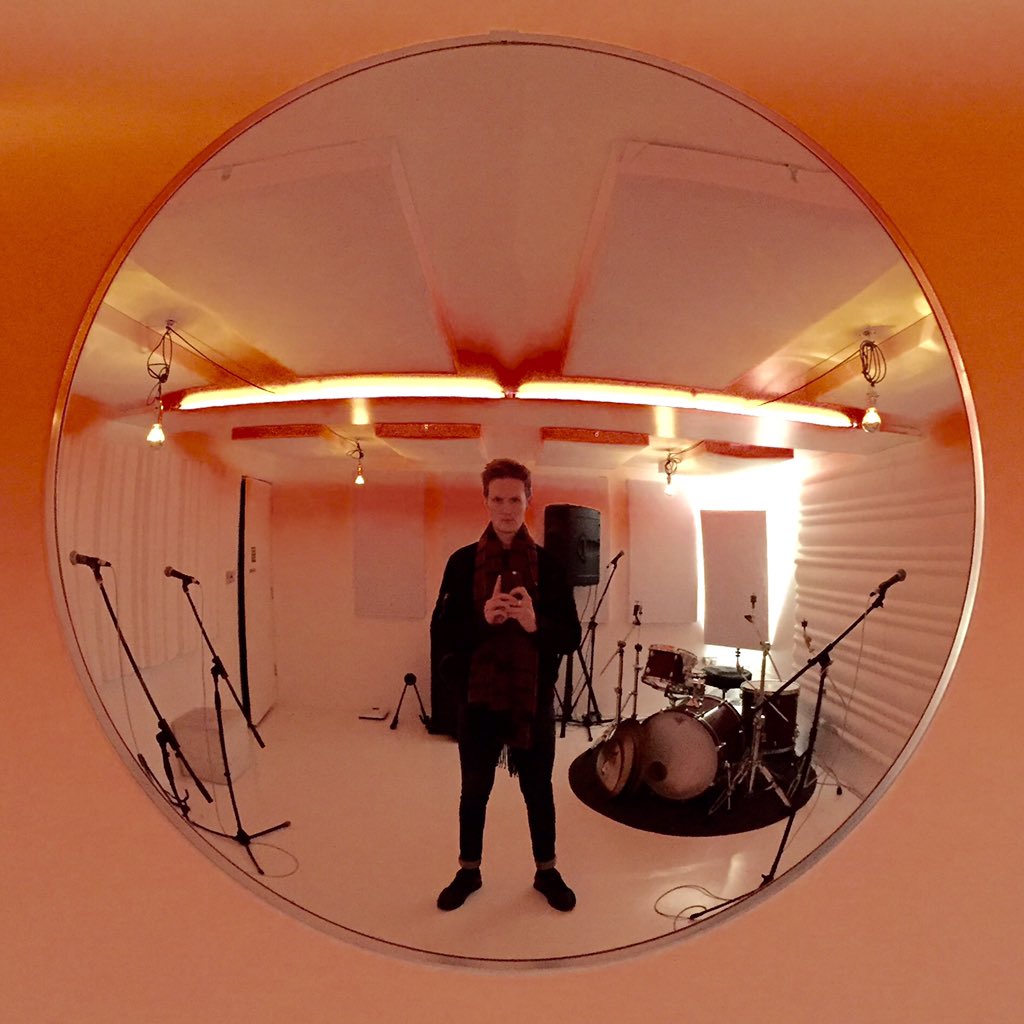 ApolloStudioLDN's tweet photo. Nicest Rehearsal Room For Miles... Damn Good Rates... https://t.co/ZTK4IjXoUF https://t.co/xSt8TgRqVv