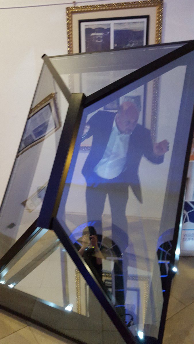 I feeling a bit glazed this morning guys , thanks for a good night  @Atlasroofjohn <a href="/garethtwmthomas/">Gareth Thomas</a>