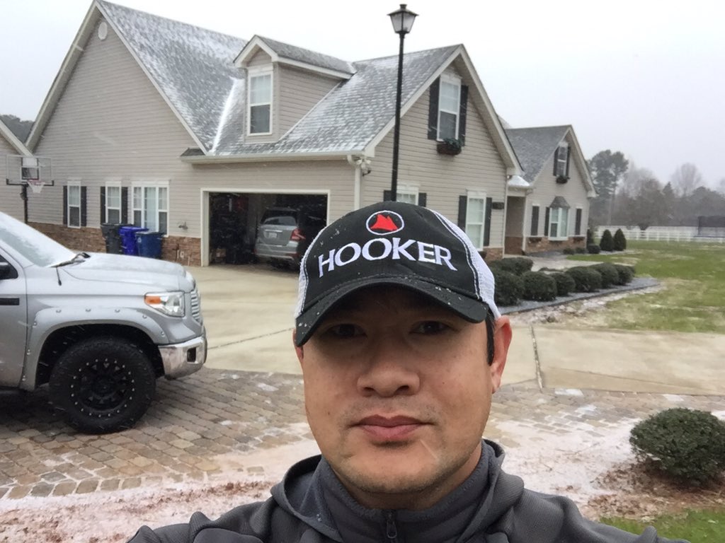 DannyLeBoyer's tweet photo. Woke up to a little snow this morning.  I thought it was suppose to be hot up in here! https://t.co/3hJwgeKxw9