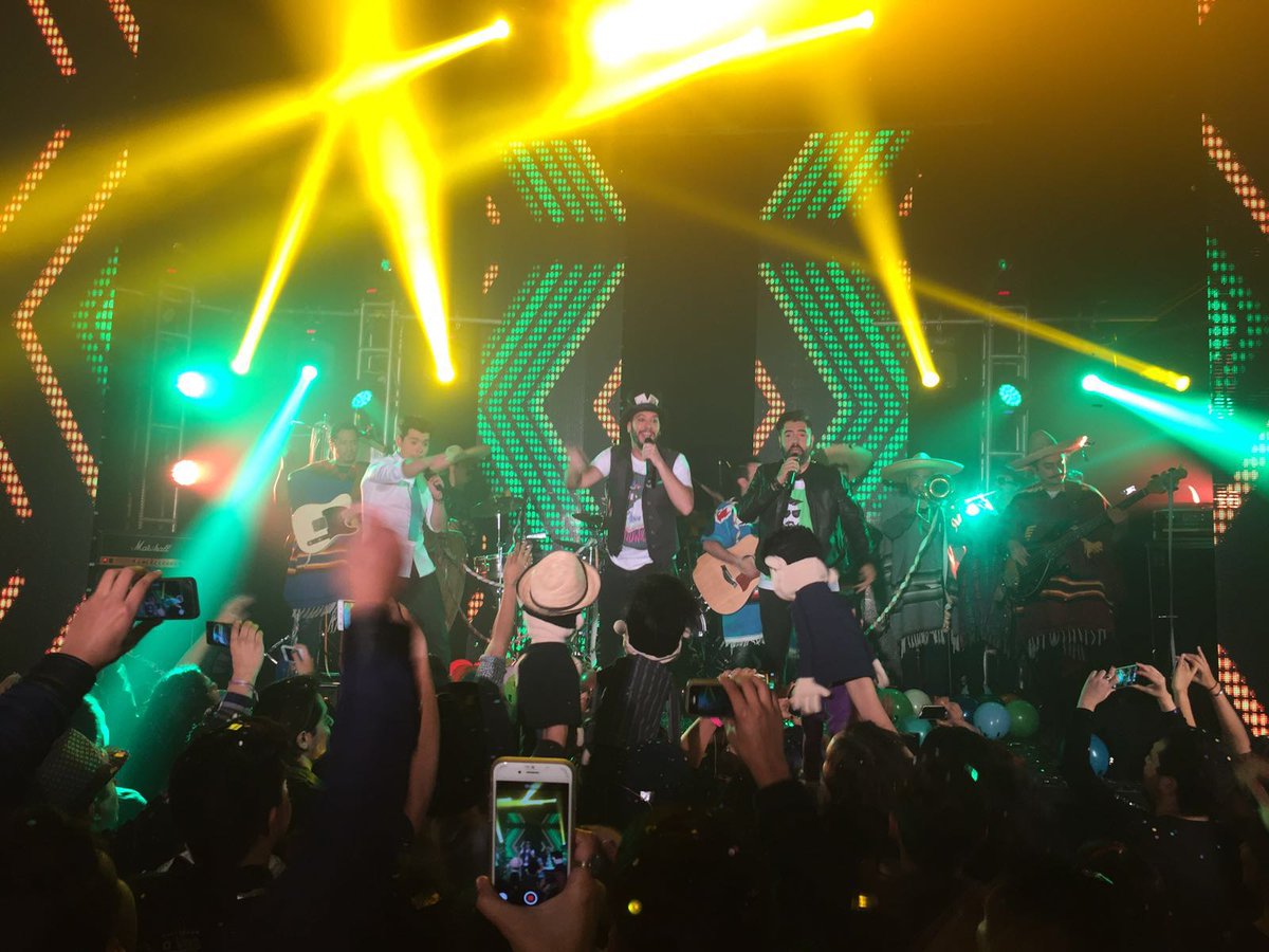 los40mx's tweet photo. No te pierdas las nueva rola de .@LosPantufla ¡te encantará! https://t.co/xb9Ttq1Ayo https://t.co/n6CJPnPRKI