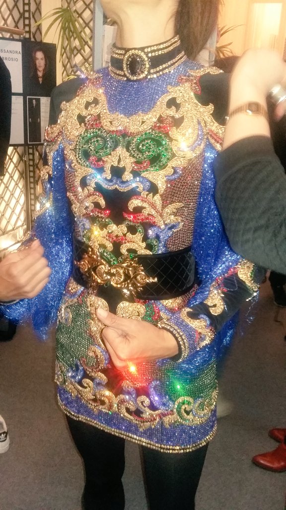 Somptueuses pierreries <a href="/Balmain/">Balmain</a> #macbackstage