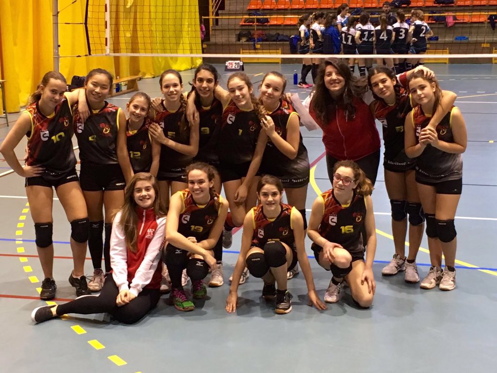 voleysanse's tweet photo. VICTORIAS! #infCcvs de @Diana_R09 #infAcvs de @lorenamontain #cadAcvs de @FiaMolin y #senMFcvs de David Iruela OLEEE https://t.co/eJ7czTQur9