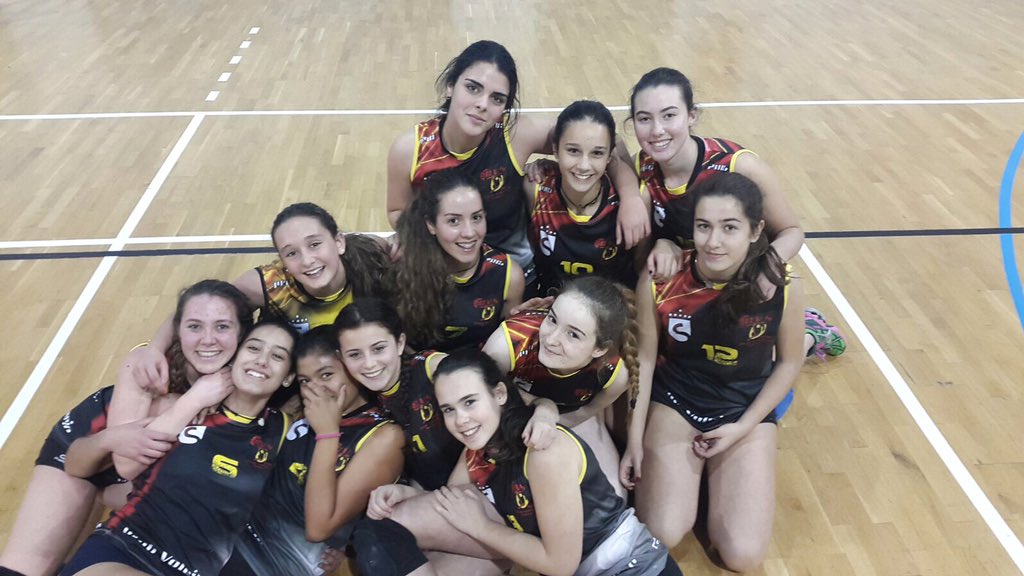 voleysanse's tweet photo. VICTORIAS! #infCcvs de @Diana_R09 #infAcvs de @lorenamontain #cadAcvs de @FiaMolin y #senMFcvs de David Iruela OLEEE https://t.co/eJ7czTQur9