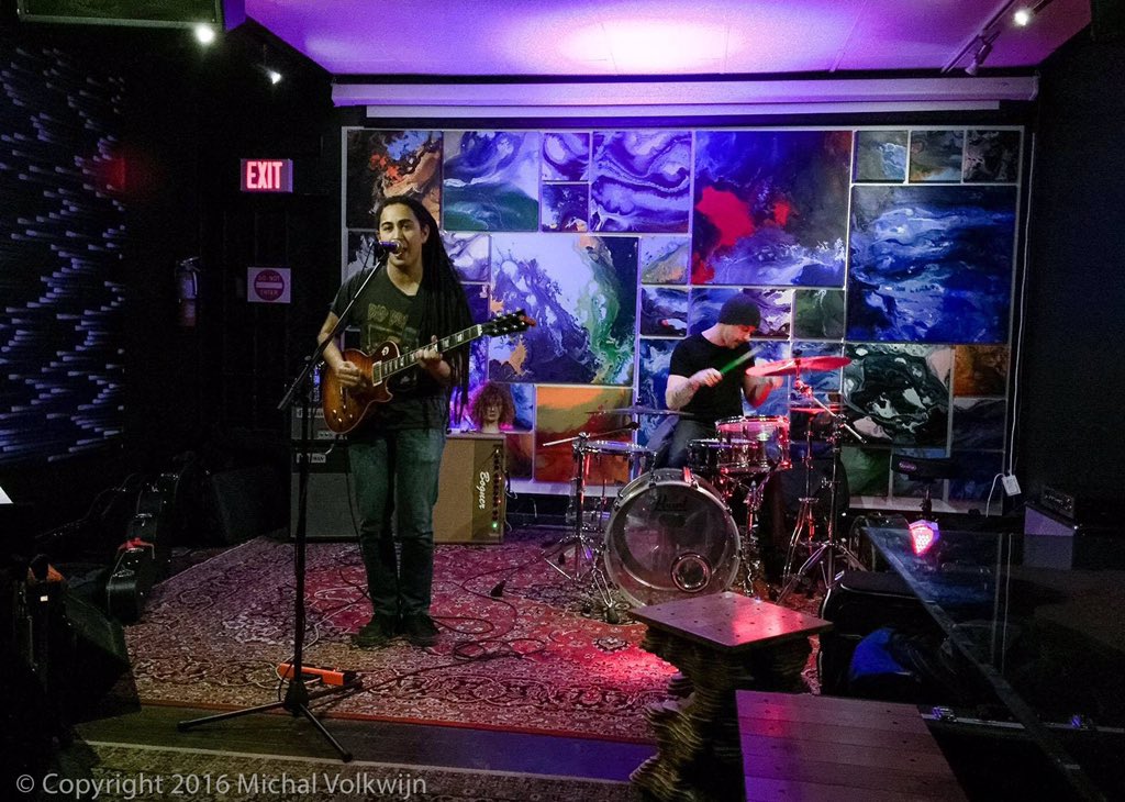 Last night with <a href="/oddonesmusic/">Odd Ones</a> <a href="/jesse_alarcon/">Jesse Alarcón</a> <a href="/theredboymusic/">The Red Boy</a> <a href="/AcidtoneMusic/">Acidtone</a>  awesome show #PUNKsoup <a href="/PlaceboSpace/">Art Bar</a>