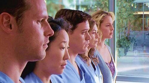 lembraserie's tweet photo. lembra dos primeiros internos de grey's https://t.co/leiJdycMmE