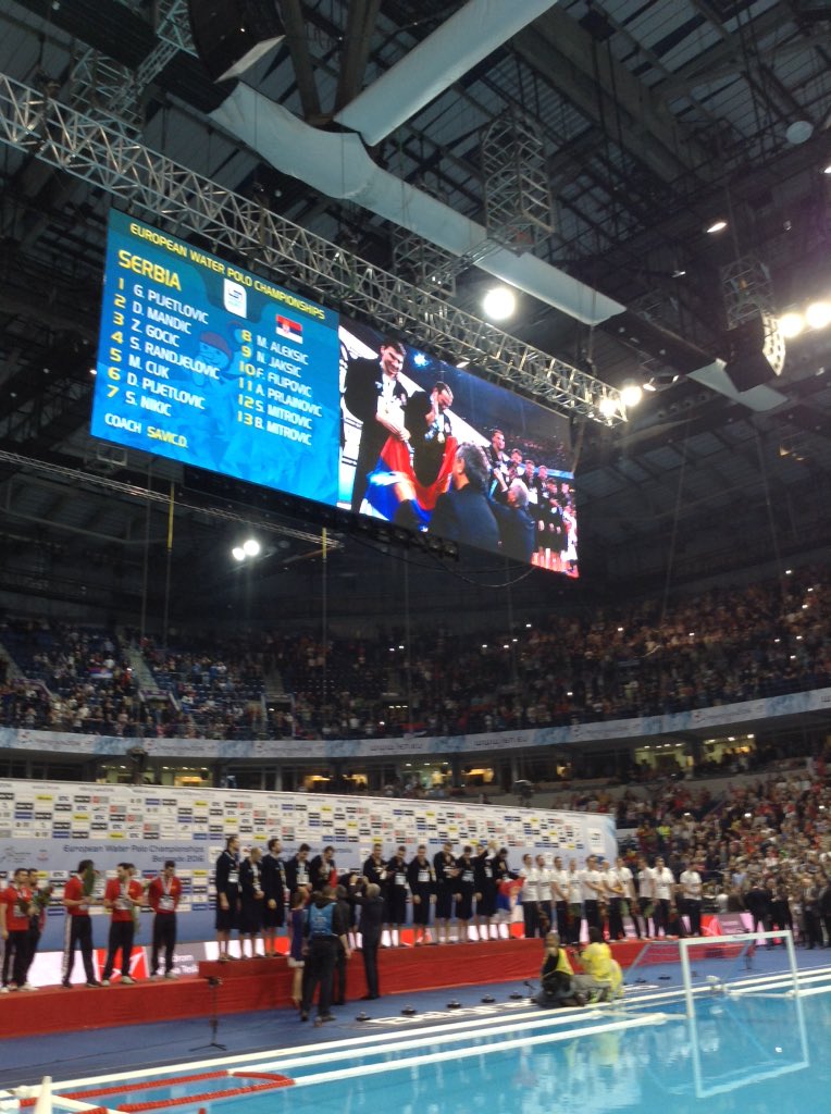VanjaUdovicic's tweet photo. Бравооо момци! Ви сте наш понос! #Srbija #Belgrade2016 @belgrade2016 @WaterpoloSerbia https://t.co/jgGW0v5hCb