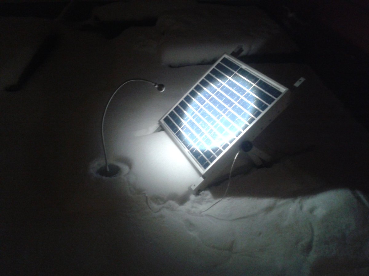 JoachimLindborg's tweet photo. Mer #solenergi i elmixen @svenskenergi #getglowing2016 #elensdag häng med https://t.co/FBAOIiz2Zc https://t.co/GF6IUTYjXI
