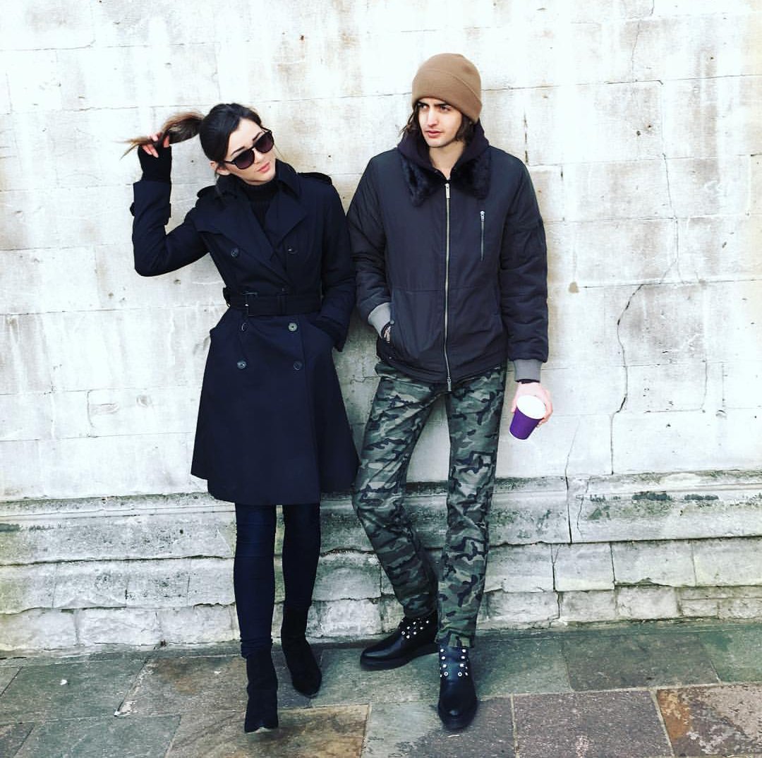 CaldersCross's tweet photo. NEW (21/01/16) :
"@eleanorj92 : Today in @Aquascutum trench / #thetrendpear planning with @maximilianhurd "
Omg 😱😍😍❤ https://t.co/MIuJpBujoK