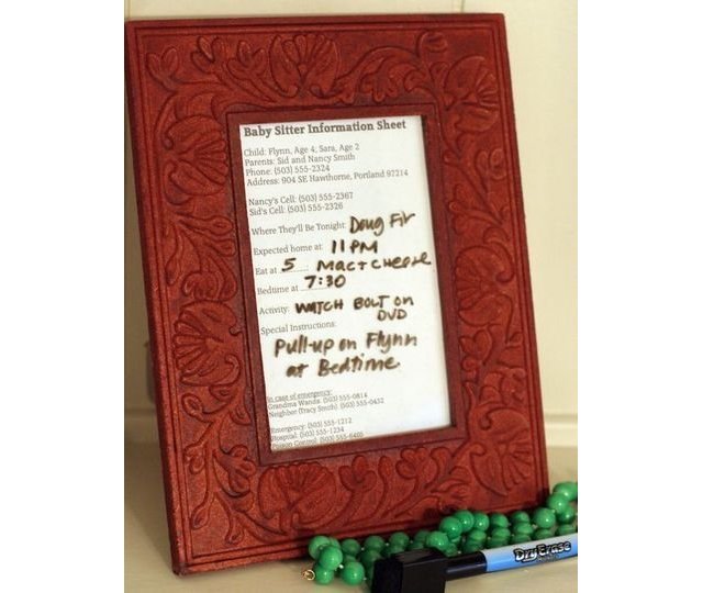 lifehacker's tweet photo. Turn a dollar store frame into a reusable babysitter information board: https://t.co/8Q3DOc5ZWK https://t.co/v1tNgbt5X7