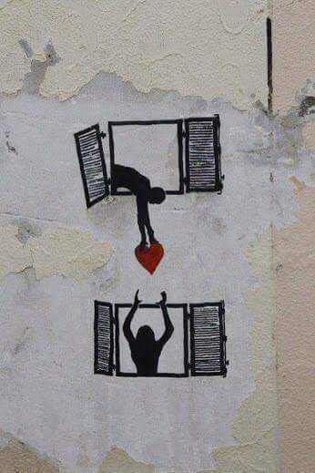 SancarIlhan's tweet photo. Ya tutulacak kadar yakın ol, ya da unutulacak kadar uzak. https://t.co/vSgMqQWP78