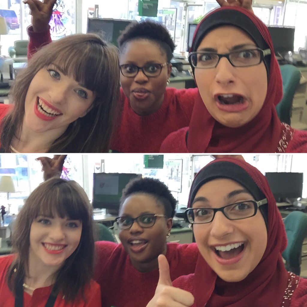 Cailin_Fi's tweet photo. #TDJasperAve #colourcoordinating #triplets #tripleting bringing sunshine and smiles to your Saturday banking. #htww1 https://t.co/8XqjBlZqNo