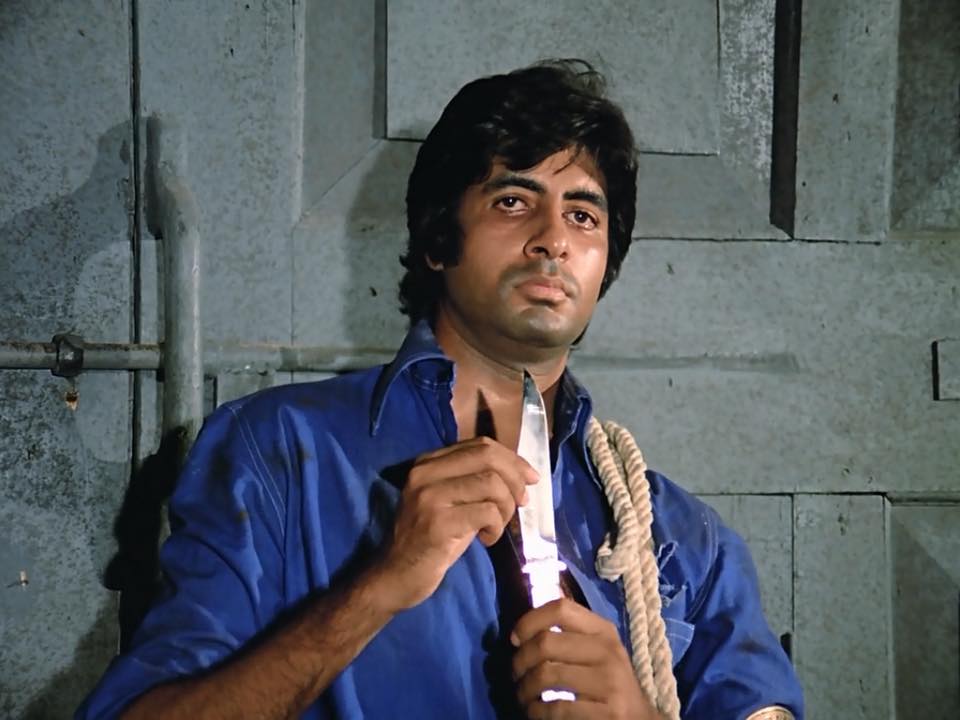 saraamitabh's tweet photo. #41yrsofblockbusterdeewar amazing film amit ji iadoree u #congratulations @CokyCrazyByAB @SrBachchan https://t.co/7duYSyDA7e