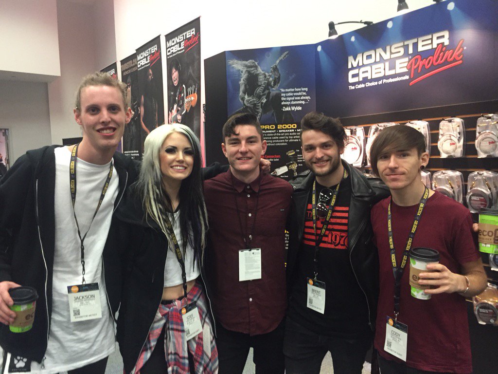 A_gui_la's tweet photo. "@MonsterProducts: .@CityoftheWeak stopped by #MonsterNAMM to discover their inner Monster! �� https://t.co/6gFthomCHI"