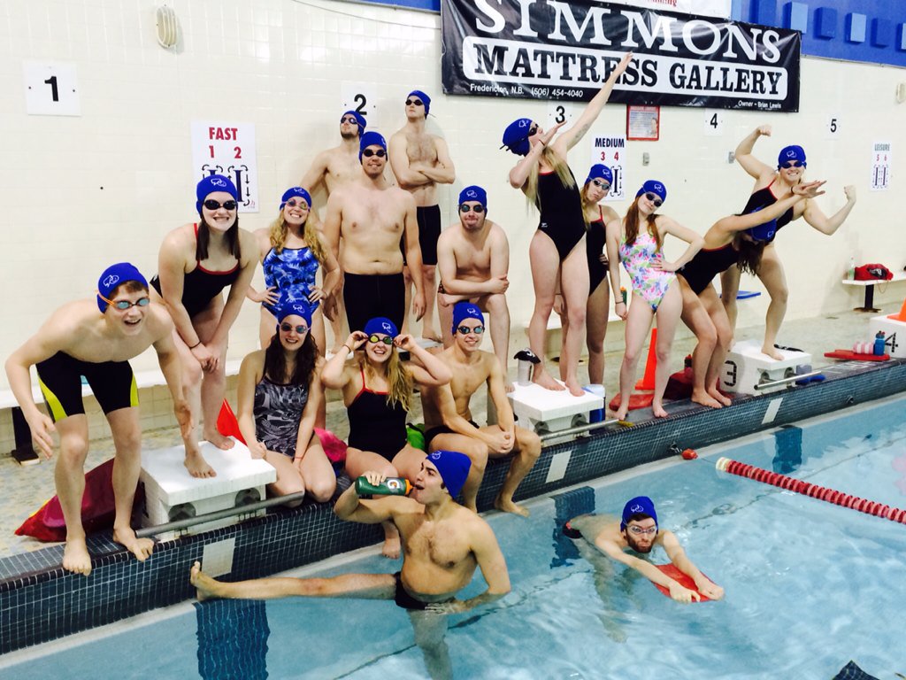 The best teammates are the best listeners. #oneteamformentalhealth #BellLetsTalk @VarsityReds
